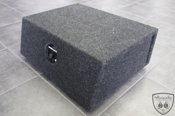 HELIX IK E10.1 Subwoofer Kiste mit 1x 2 oder 2x 2 Ohm