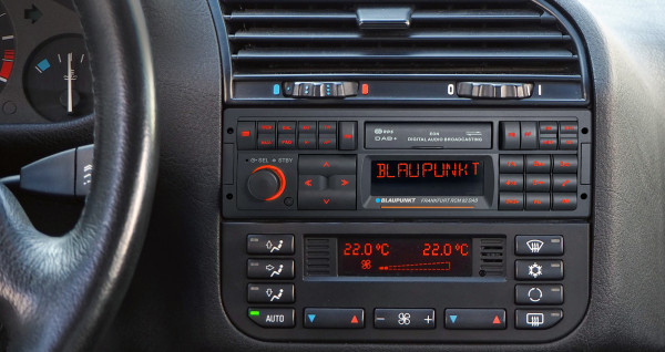 Blaupunkt FRANKFURT RCM82 DAB - Youngtimer Radio