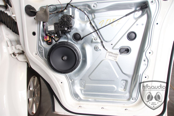 VW T5 2003 bis 2015 Hochwertige Lautsprecher von Helix - Hochtöner und Tieftöner