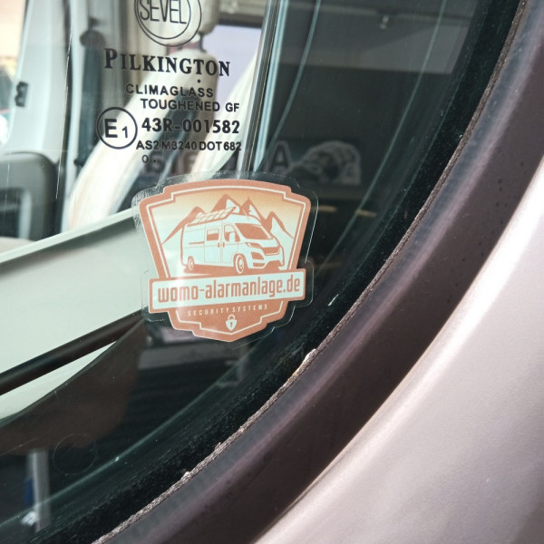 Aufkleber womo-alarmanlage.de - Scheibe von innen