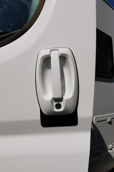 CAMPER SHIELD Schutzplatte Eurochassis Einbruchschutz