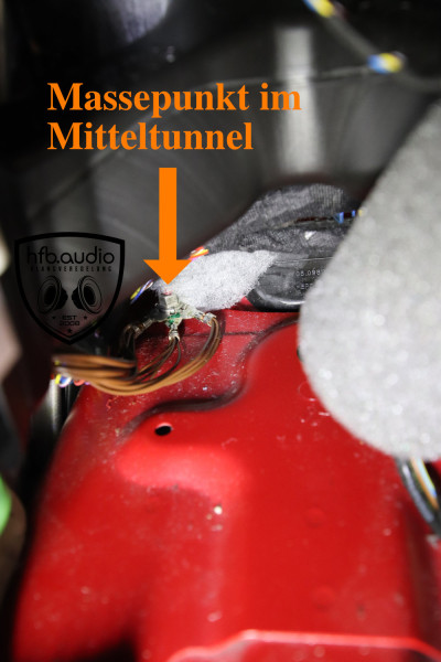 DSP Verstärker & optionaler Subwoofer für Mercedes B-Klasse W246 mit Plug&Play Kabelbaum