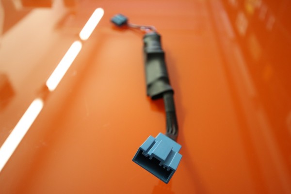 Ground Zero GZCS 200BMW-SW BMW Subwoofer Freqenzweiche