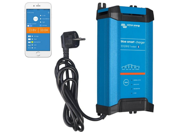 Victron Charger 30 A/ IUoU, Blue Smart Ladegerät 12 V / 30 A