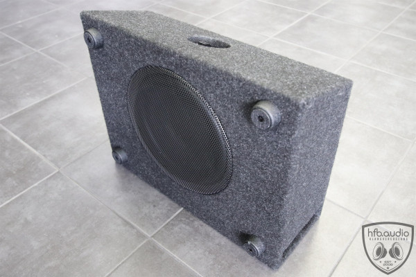 HELIX IK E10.1 Subwoofer Kiste mit 1x 2 oder 2x 2 Ohm