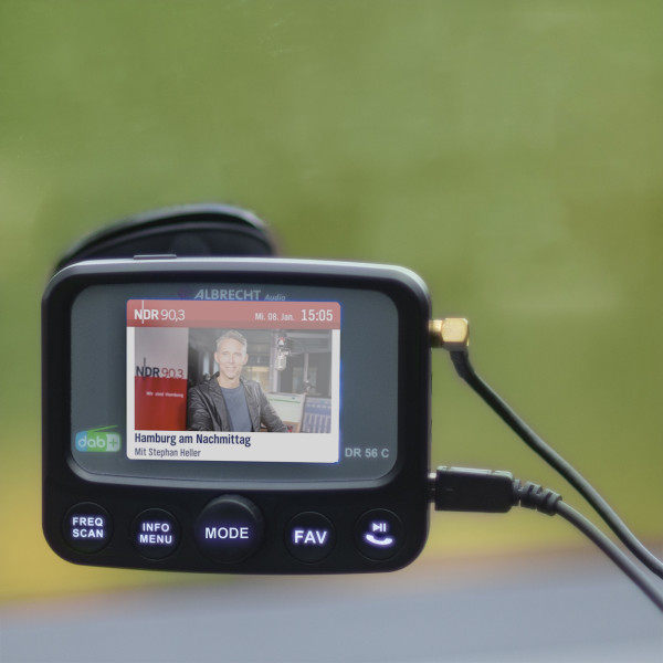 Albrecht DR 56 C DAB+ Autoradio Adapter mit Farbdisplay